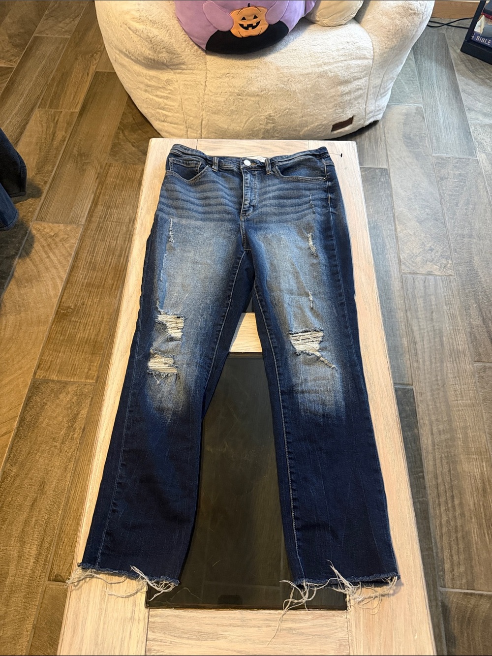 Parker women’s Skinny Distressed Dark Blue Jeans